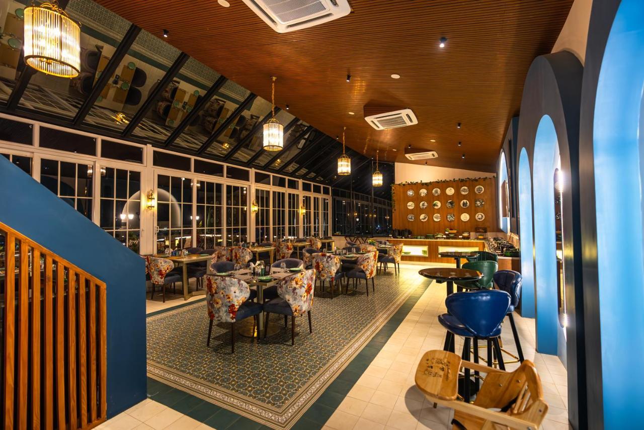 Clarks Inn Express, Rishīkesh Exterior foto