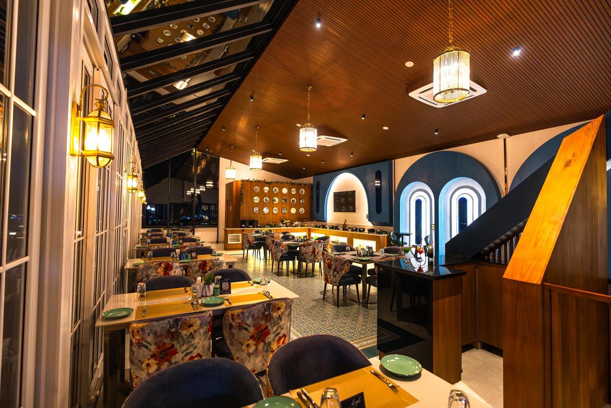 Clarks Inn Express, Rishīkesh Exterior foto